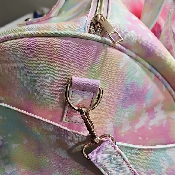Under One Sky Pastel Travel Bag - Picture 7 of 13